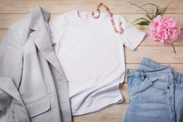 tshirt and blazer and jeans | MercerOnline